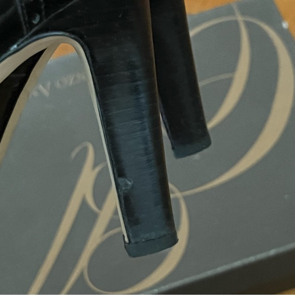 Lace up black patent heels - Picture 2 of 4